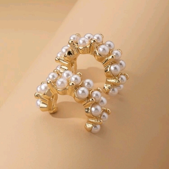 3/$15 - Faux Pearl Decor Hoop Earring - Picture 3 of 4